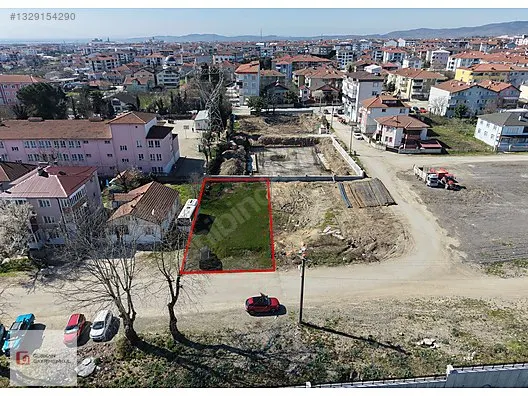 GÜRKAN GAYRİMENKUL ÇAY KENARINDA 455m2 İMARLI ARSA