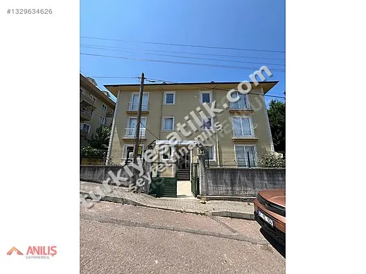 YEŞİLOVA MERKEZDE ŞEHİR HASTANESİ KARŞISI KİRALIK GENİŞ1+1 DAİRE